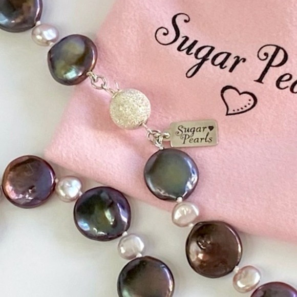 Freshwater Coin Pearl Necklace - Picture 5 of 5